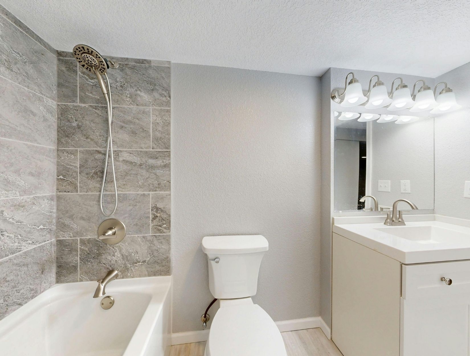 Who are the South Loop Chicago cleaning professionals?