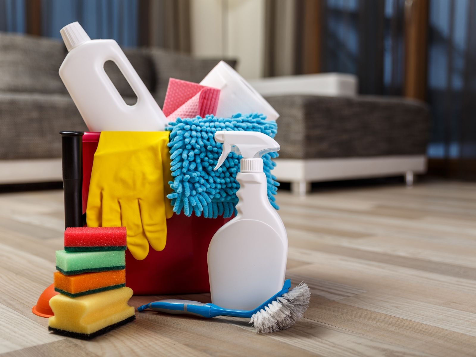 Is furniture and surface dusting included in a deep clean?