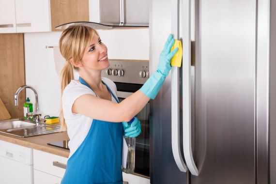 COMMERCIAL CLEANING 