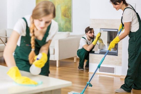 COMMERCIAL CLEANING 