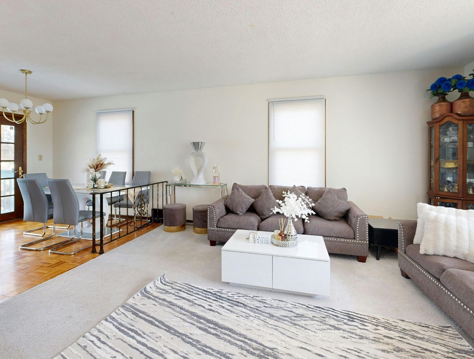 Who are trusted residential cleaning experts in Summerlin?