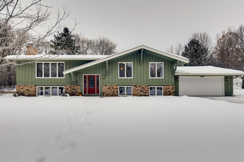 Home for rent 13100 Berkshire Drive, MN, 55343 Pathlight