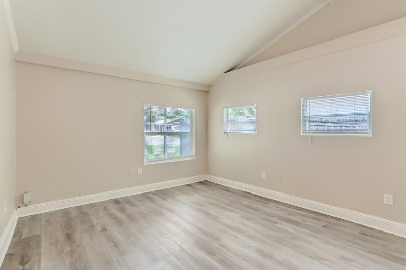 Home for rent 2114 W Okaloosa Ave, Tampa, FL, 33604 Pathlight