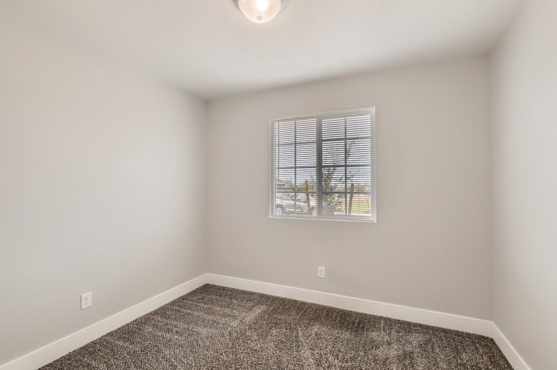 Home for rent 4665 S 38Th Lane, Phoenix, AZ, 85041 Pathlight