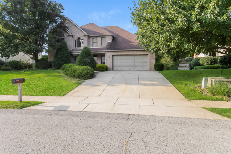 Home for rent 1703 Wheatland Court, MoonCrescent Twp, PA, 15108 Pat