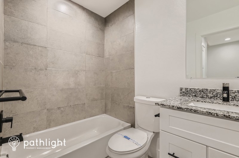 Home for rent 4665 S 38Th Lane, Phoenix, AZ, 85041 Pathlight