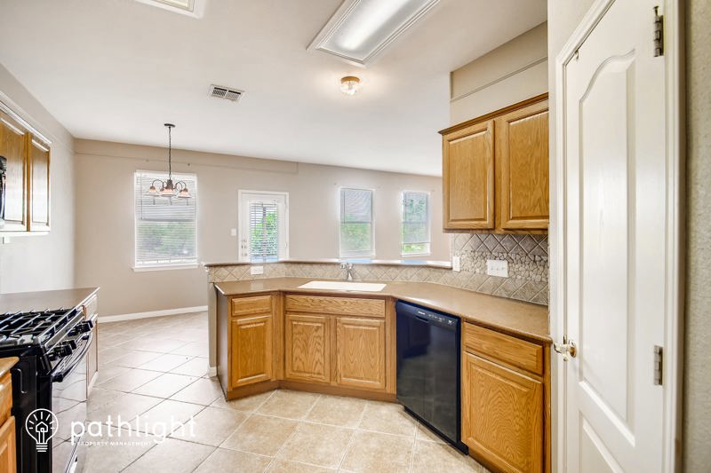 Home for rent 1113 Middle Brook Drive, Leander, TX, 78641 Pathlight