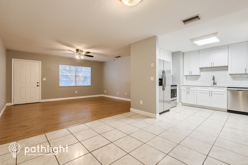 Home for rent 320 Coronado Court, Lakeland, FL, 33809 Pathlight