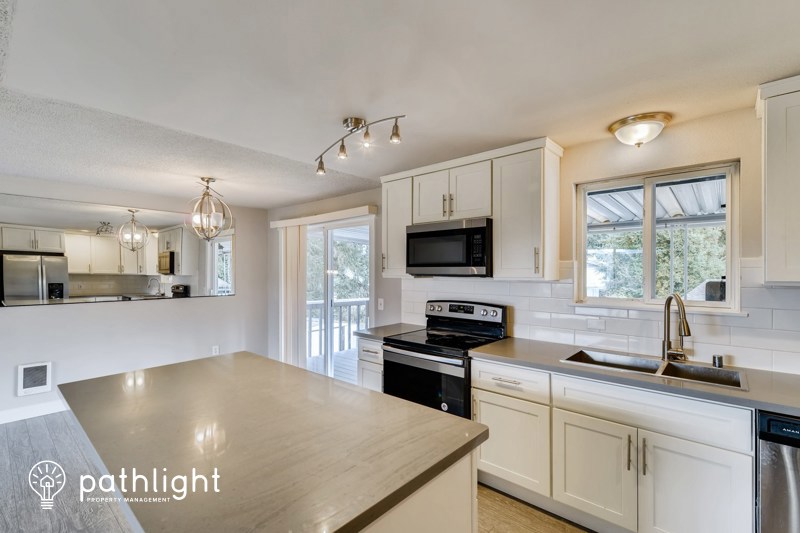 Home for rent 2102 150th St E, WA, 98445 Pathlight Property