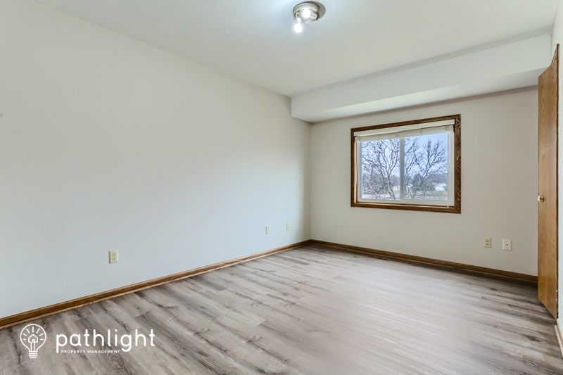 Home for rent 1362 Thistle Lane, Shakopee, MN, 55379 Pathlight