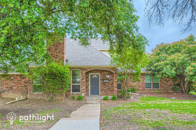 Home for rent 1724 Southampton Drive, Carrollton, TX, 75007 Pathligh