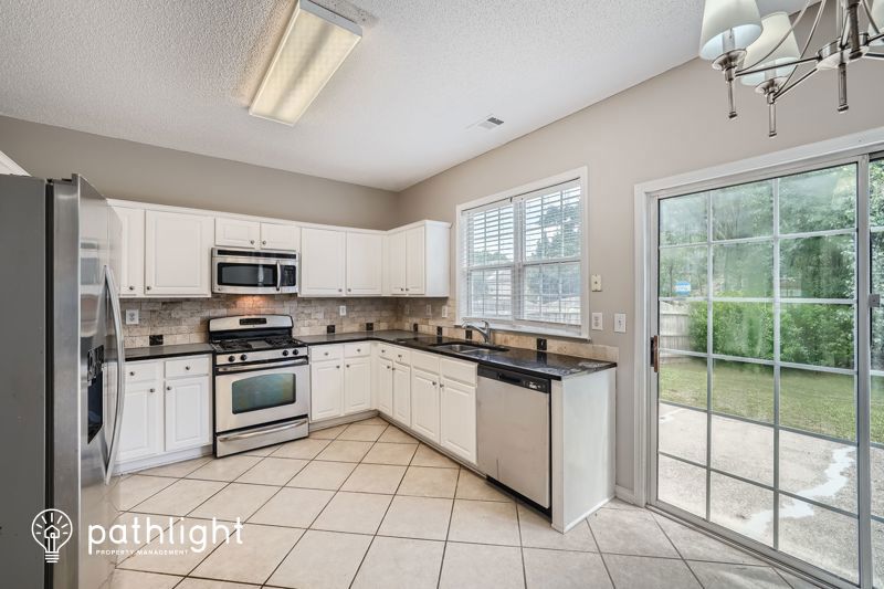 Home for rent 340 Treyford Court, Alpharetta, GA, 30005 Pathlight