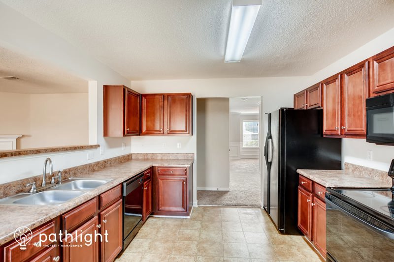 Home for rent 105 Apache Street Southwest, Atlanta, GA, 30331 Pathli