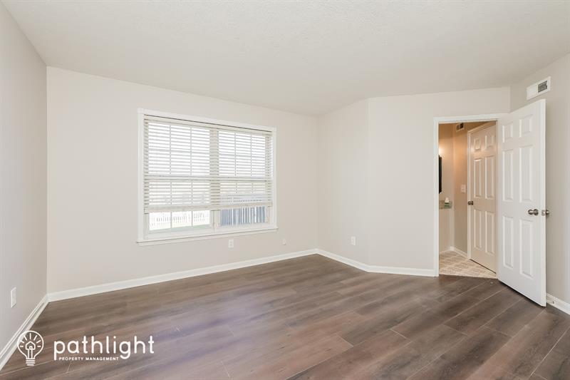 Home for rent 6503 Bridleview Circle, Louisville, KY, 40228 Pathligh