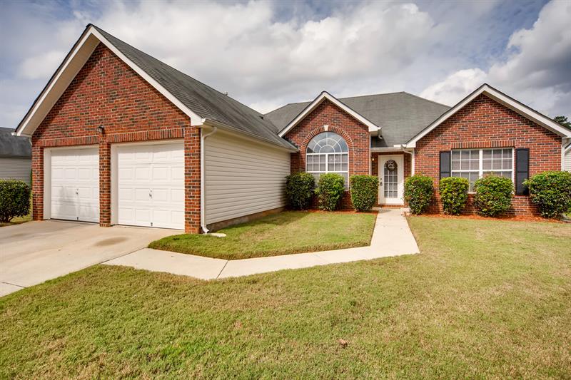 Home for rent 38 Waters Edge Way, Fayetteville, GA, 30215 Pathlight