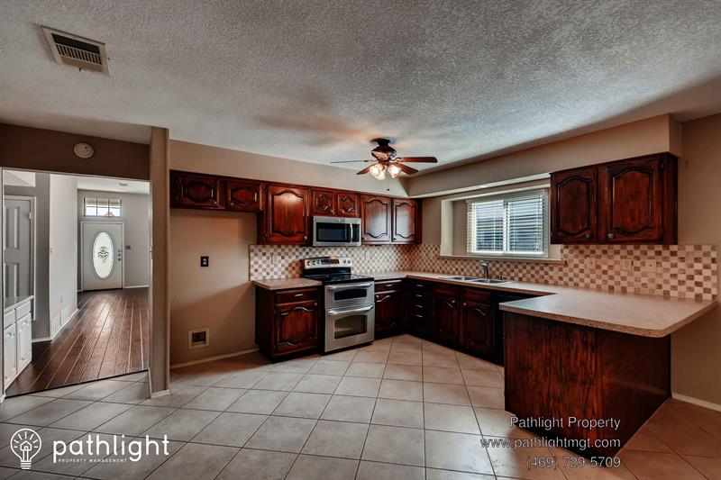 Home for rent 992 Mauve Drive, Lewisville, TX, 75067 Pathlight