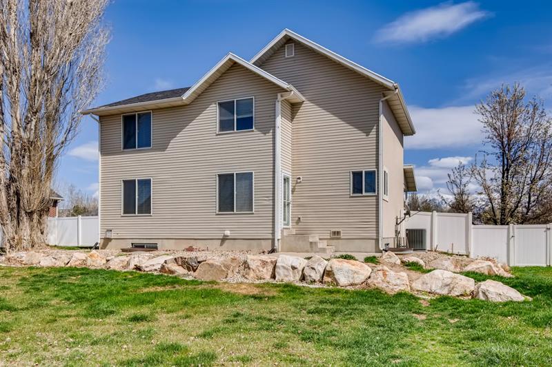 Home for rent 2456 South 1475 West, Syracuse, UT, 84075 Pathlight