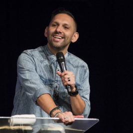 Iglesia 5 Estrellas | Noche de ADN