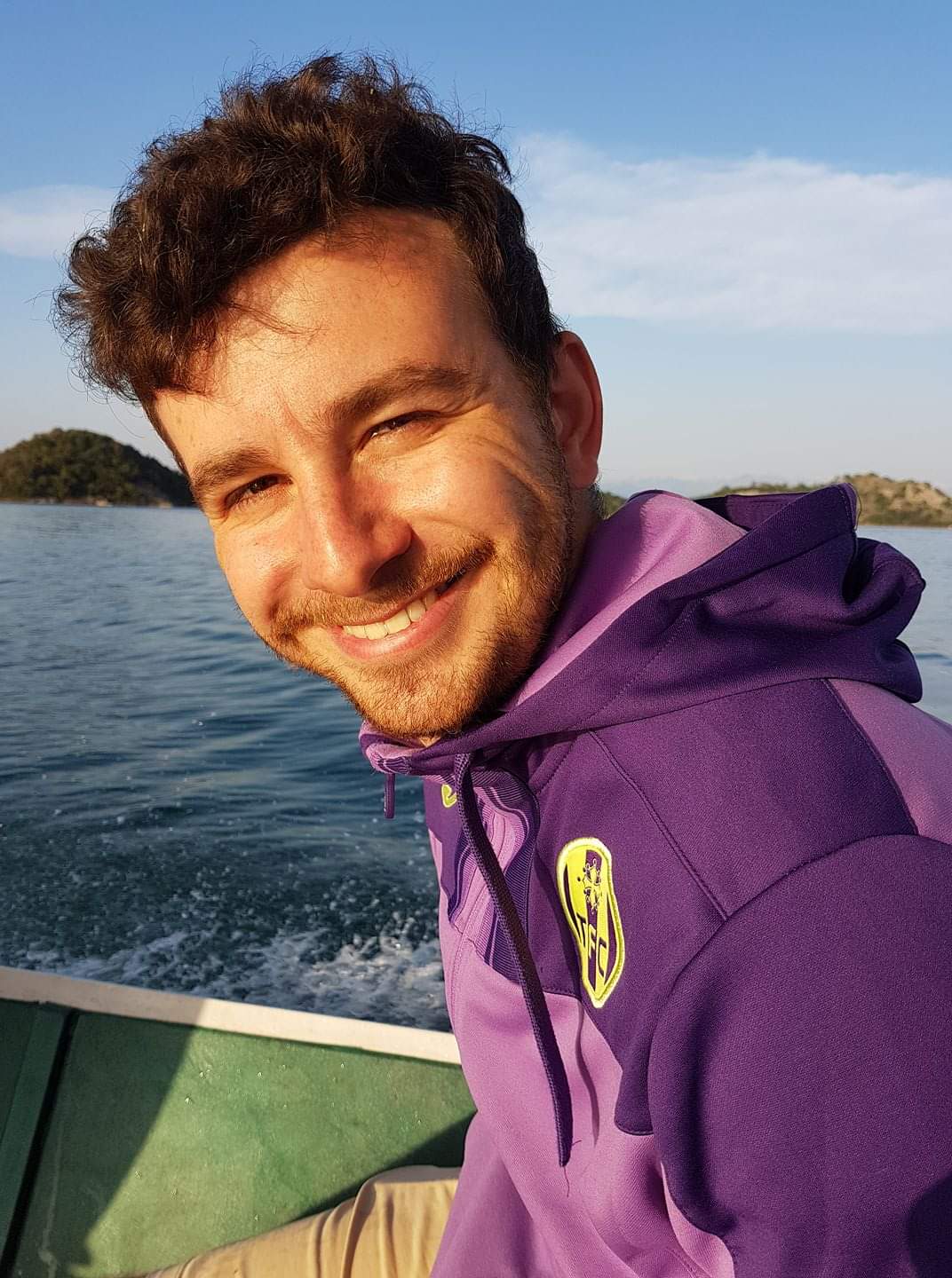 Felix is on Couchsurfing! Couchsurfing