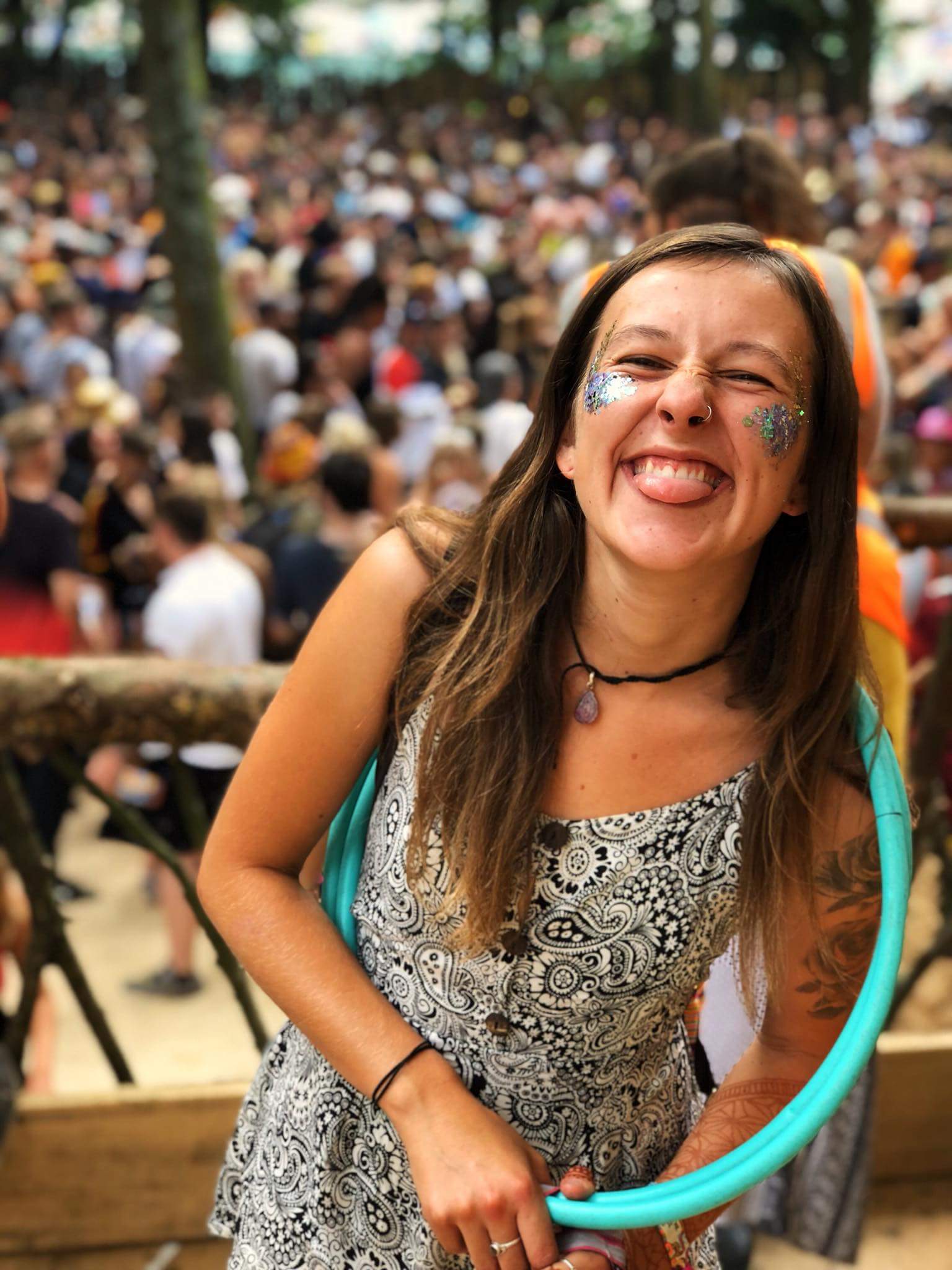 Danielle is on Couchsurfing! Couchsurfing