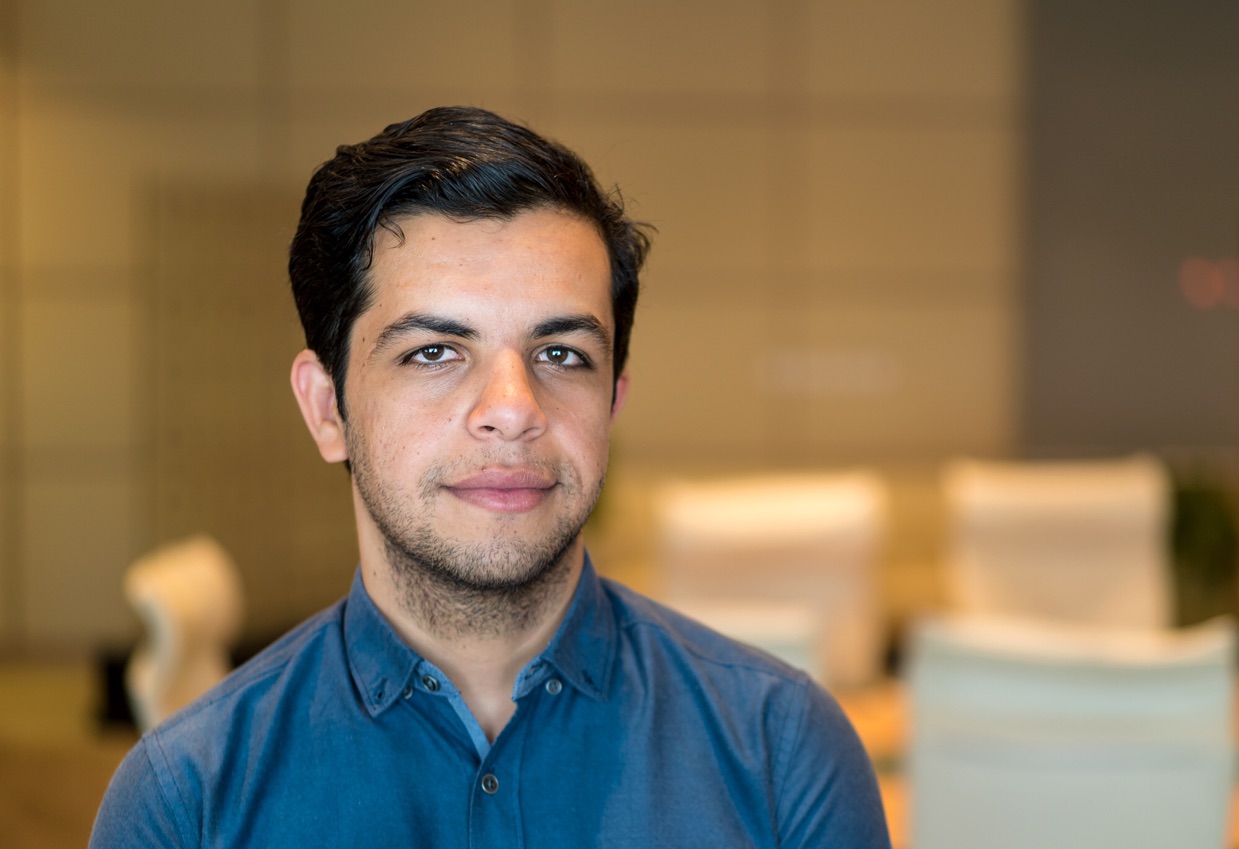 abdullah-is-on-couchsurfing-couchsurfing