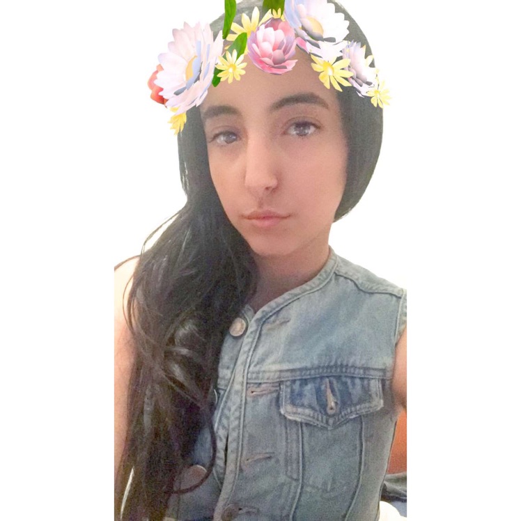 Ghofrane est sur Couchsurfing ! Couchsurfing