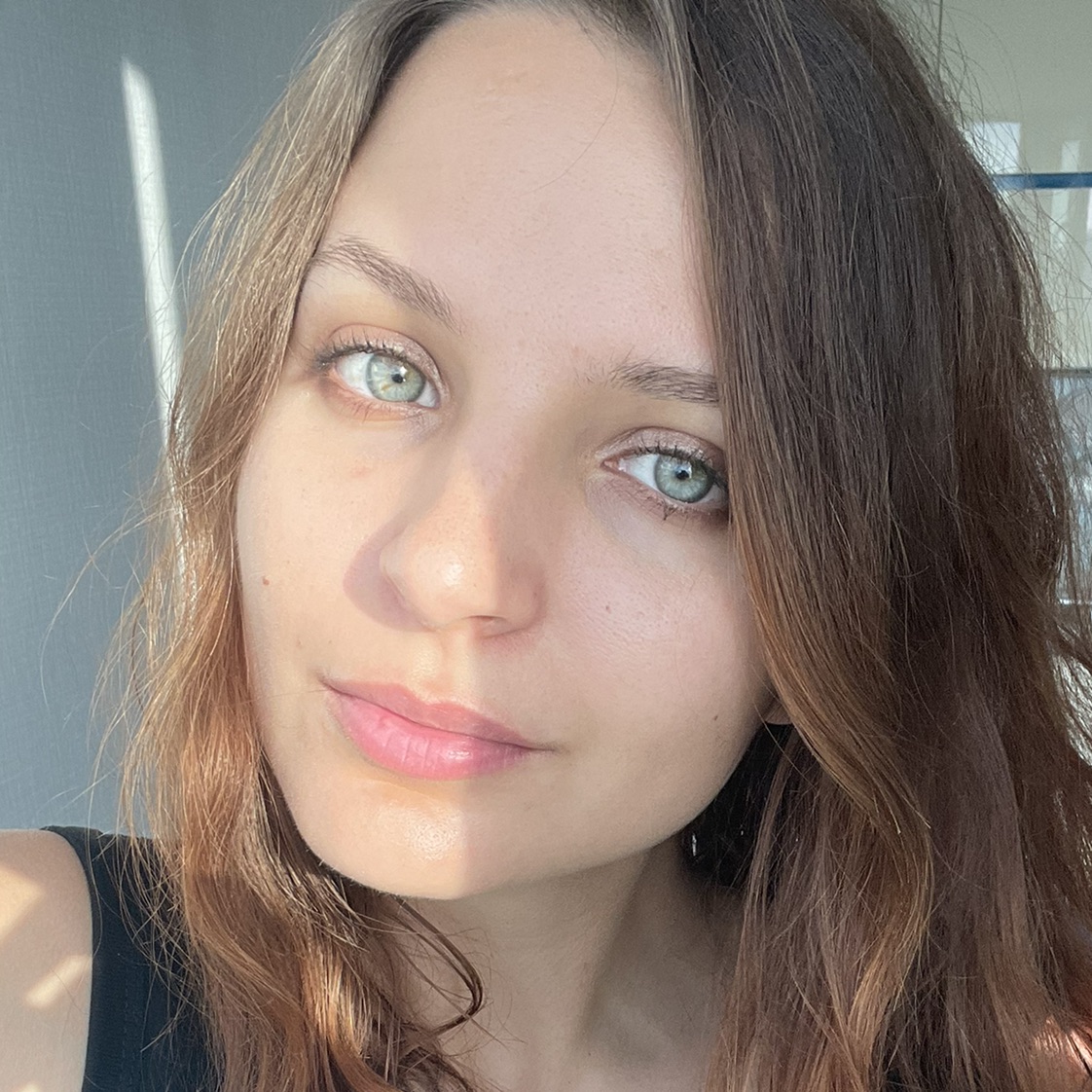 Elena is on Couchsurfing! Couchsurfing