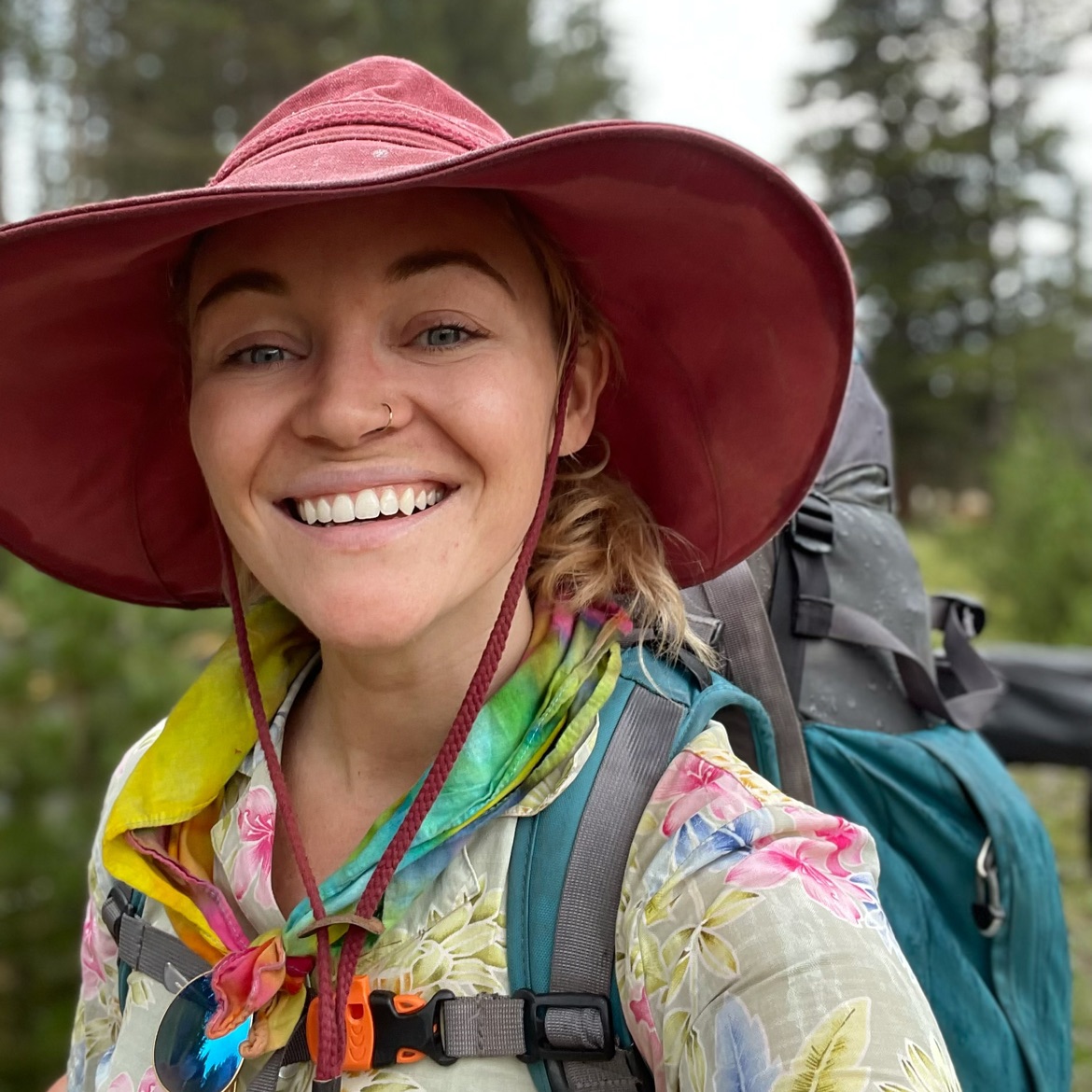 Emma is on Couchsurfing! Couchsurfing