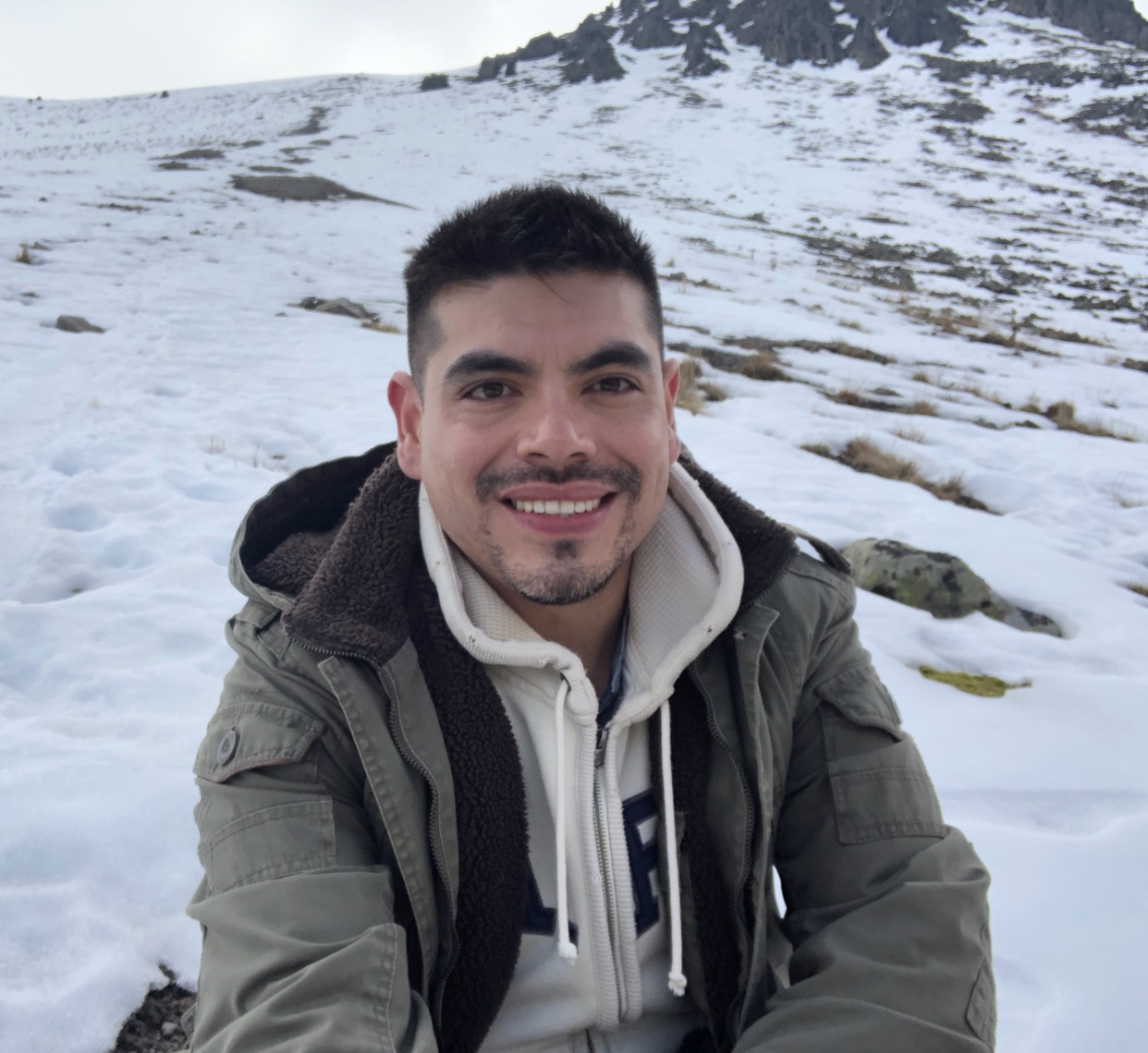 Miguel is on Couchsurfing! Couchsurfing