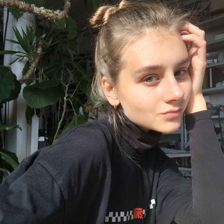 Angelika is on Couchsurfing! | Couchsurfing