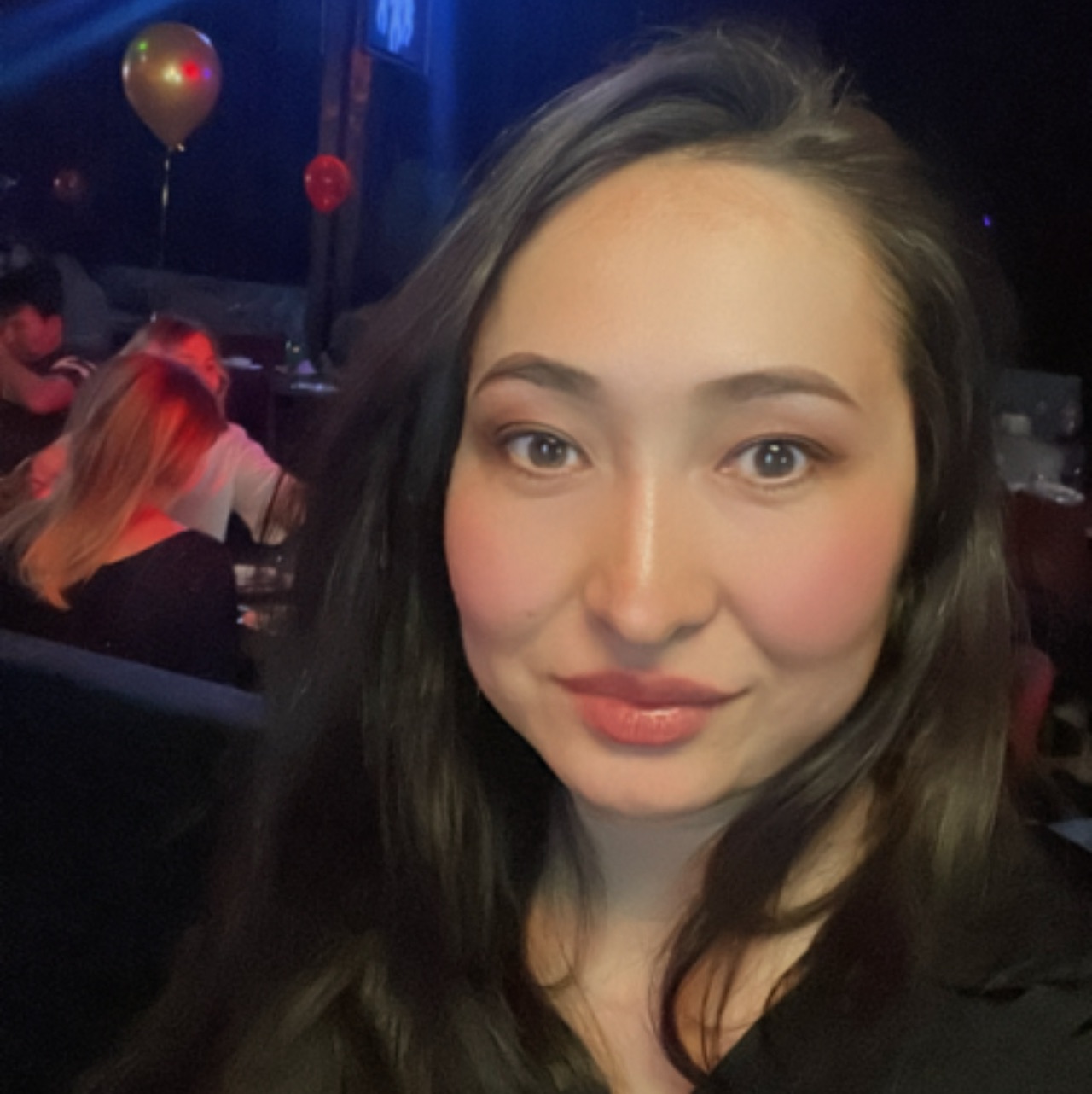 M is on Couchsurfing! Couchsurfing