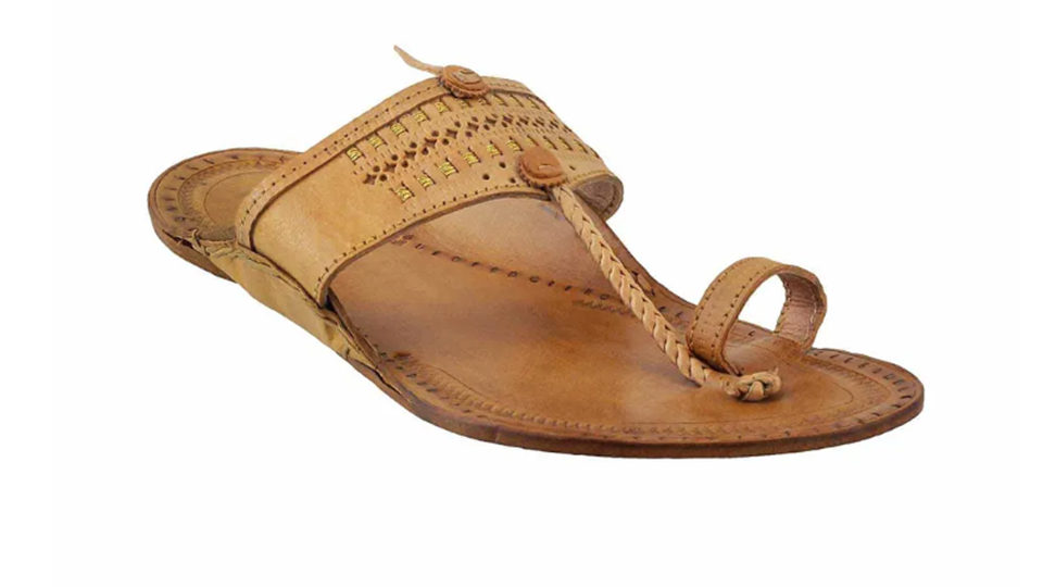 kolhapuri chappal gents near me