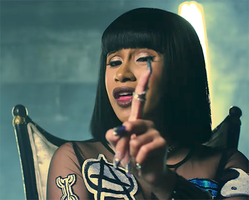 Cardi B “Bodak Yellow (Money Moves)“ Video | HWING