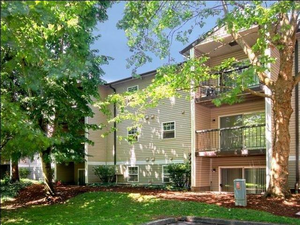 Cascade Woods Apartments