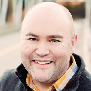 Dr. ROBERT LAKKO