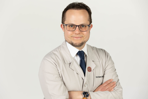 Dr. DAVID GELBMANN, DPM