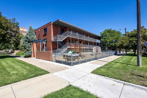 1301 E 33rd