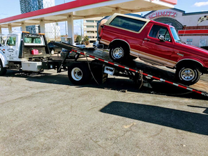 Little Man Towing & Recovery