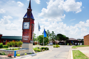 Oxford Oaks Apartments