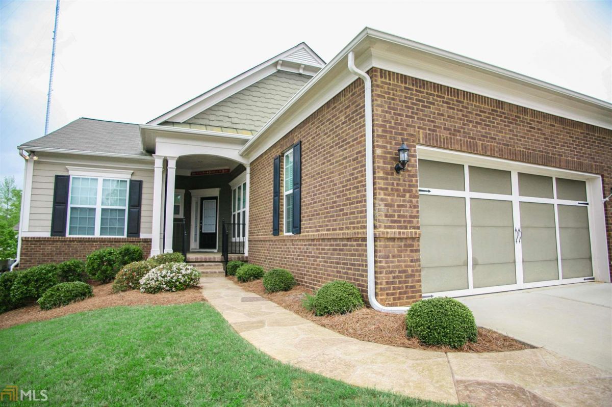 Village at Deaton Creek 55+ Active Adult Communities Hoschton, GA