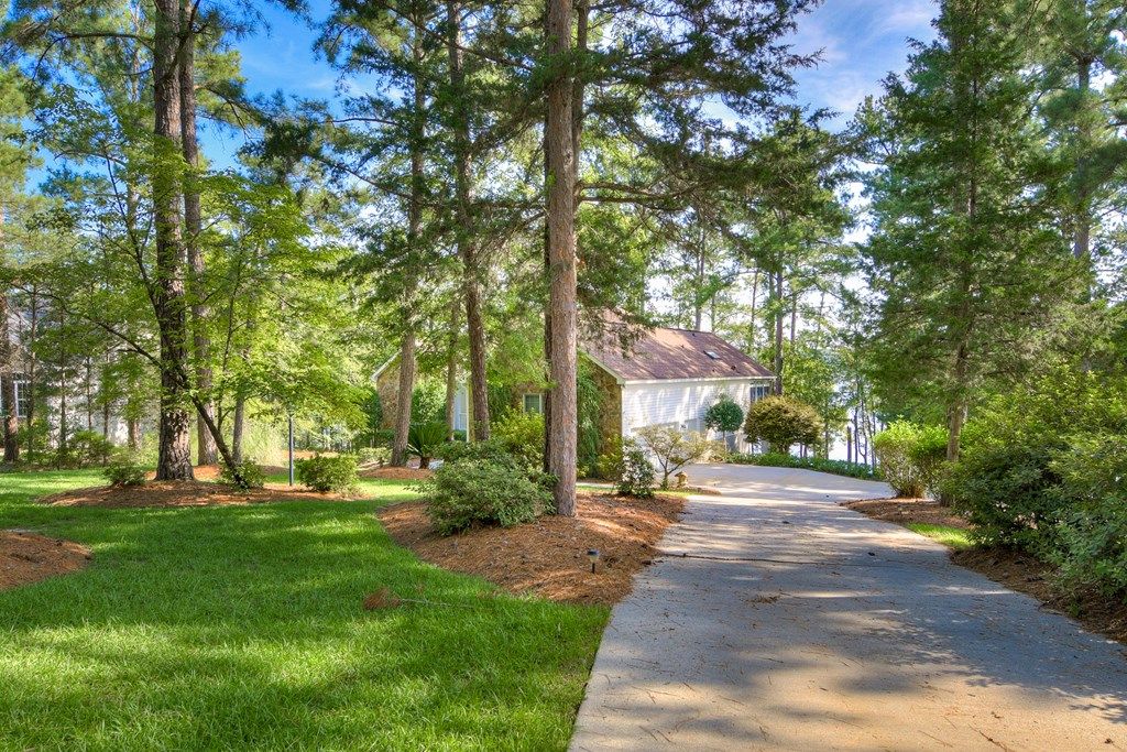 Savannah Lakes Village 55+ Active Adult Communities McCormick, SC Homes For Sale