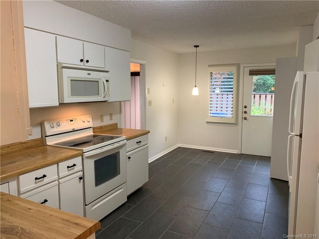 Crowfields Condominiums 55+ Active Adult Communities Asheville, NC