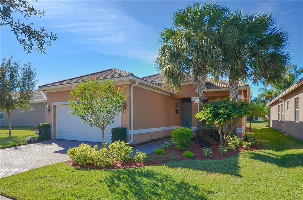 Valencia Lakes 55+ Active Adult Communities Wimauma, FL Homes For