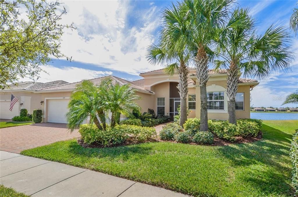 Valencia Lakes 55+ Active Adult Communities Wimauma, FL Homes For