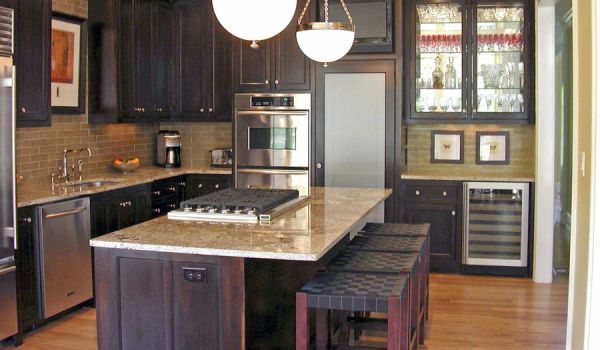 156 Oak Hollow