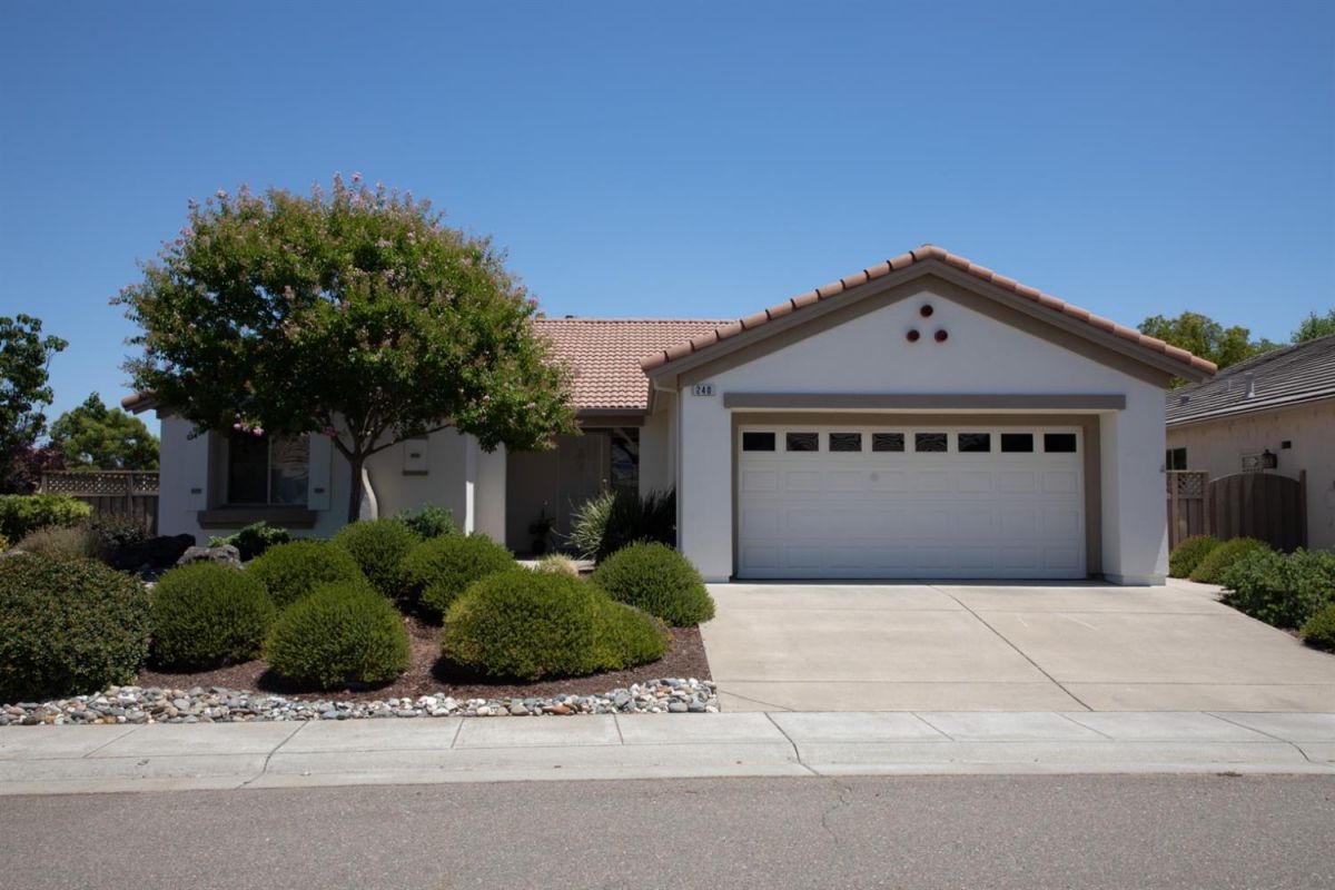 Sun City Lincoln Hills 55+ Active Adult Communities Lincoln, CA