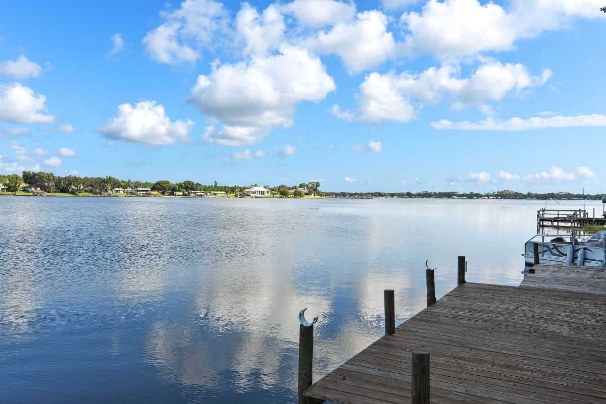 Paradise Village Mobile Home Park 55+ Active Adult Communities Lake