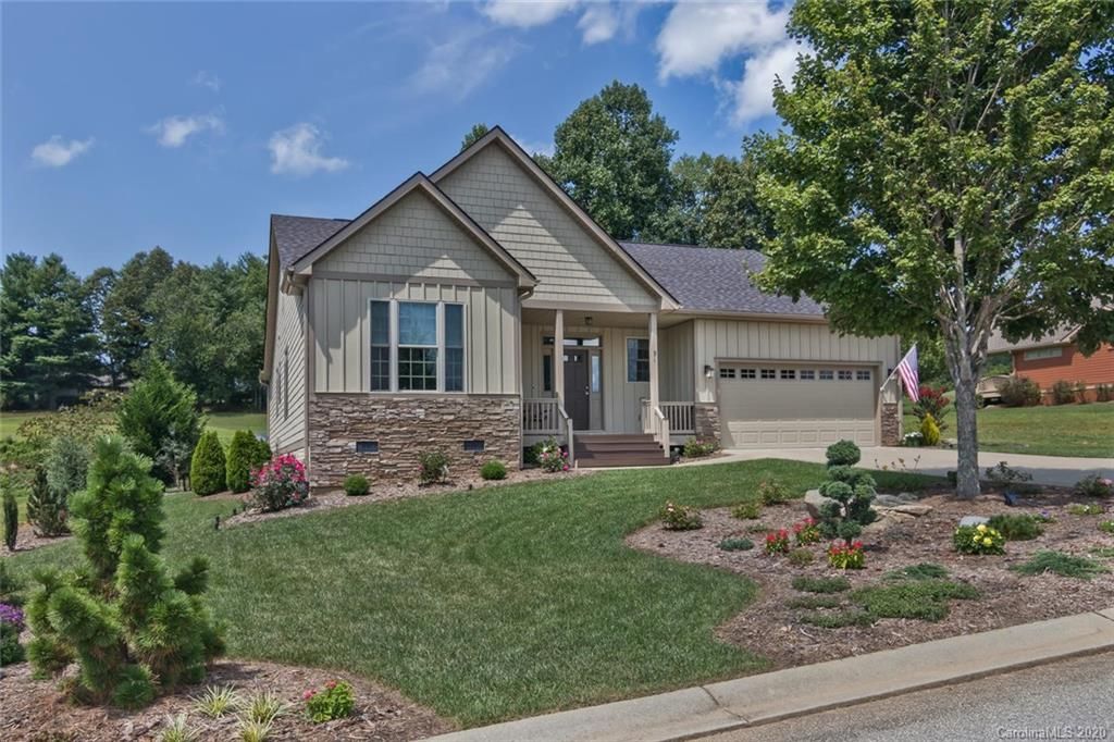 Cummings Cove 55+ Active Adult Communities Hendersonville, NC Homes For Sale