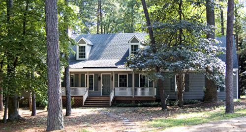 6 Thorpe Court