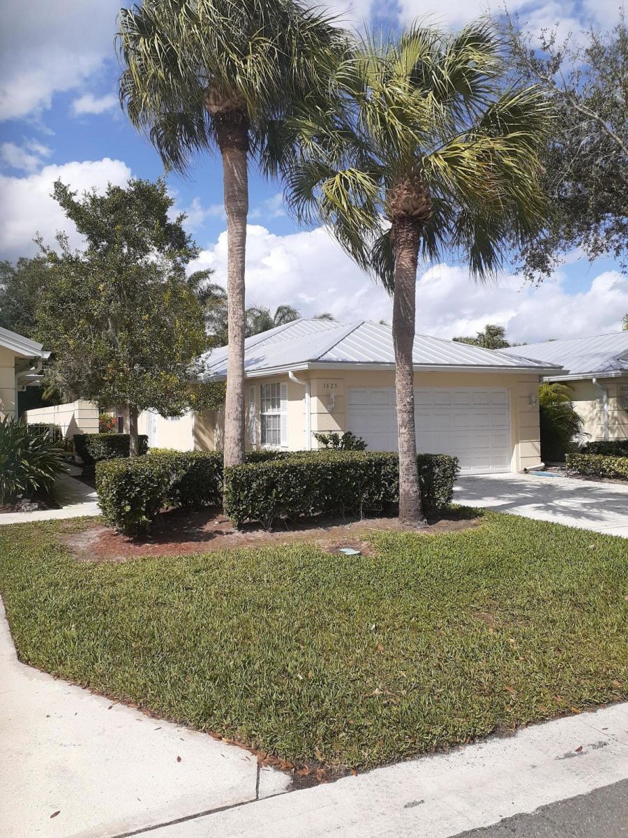 1625 Waterfall Boulevard